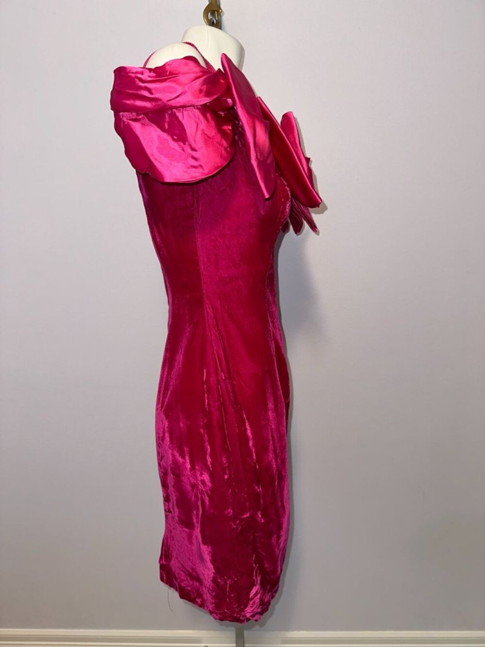 Vintage 1980s Roberta Hot Pink Velvet Satin Giant Bow Prom Party Dress Size 7/8 - Picture 3 of 6